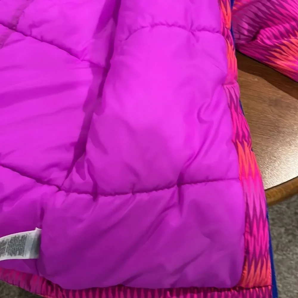 Columbia girls colorful insulated winter jacket with hood size large 14-16.